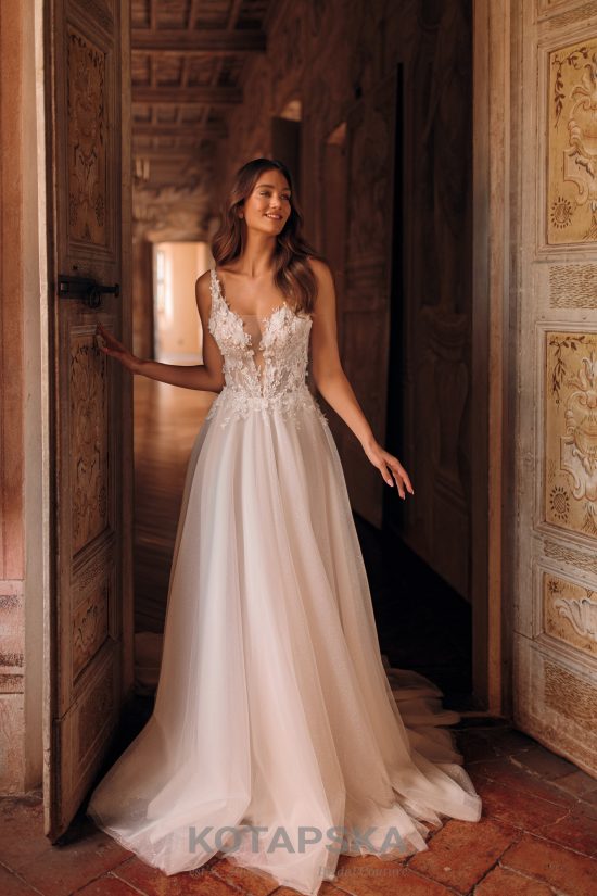 F2623 Kotapska Bridal Couture